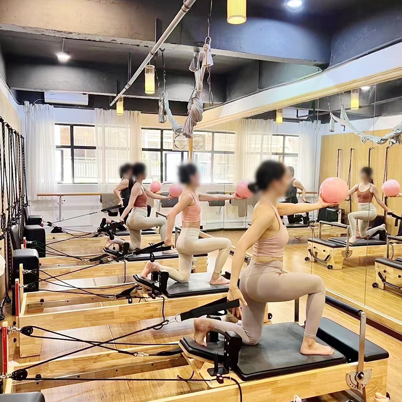 Pilates And Yoga Studio - 2025 En Yeni Pilates Reformer Ekipmanı